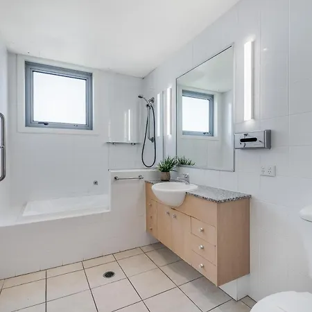 Pandanus Court Apartment Caloundra Exterior photo