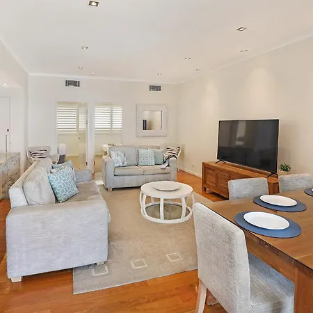 Pandanus Court Apartment Caloundra Exterior photo