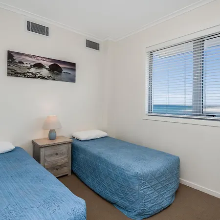 Pandanus Court Apartment Caloundra Exterior photo