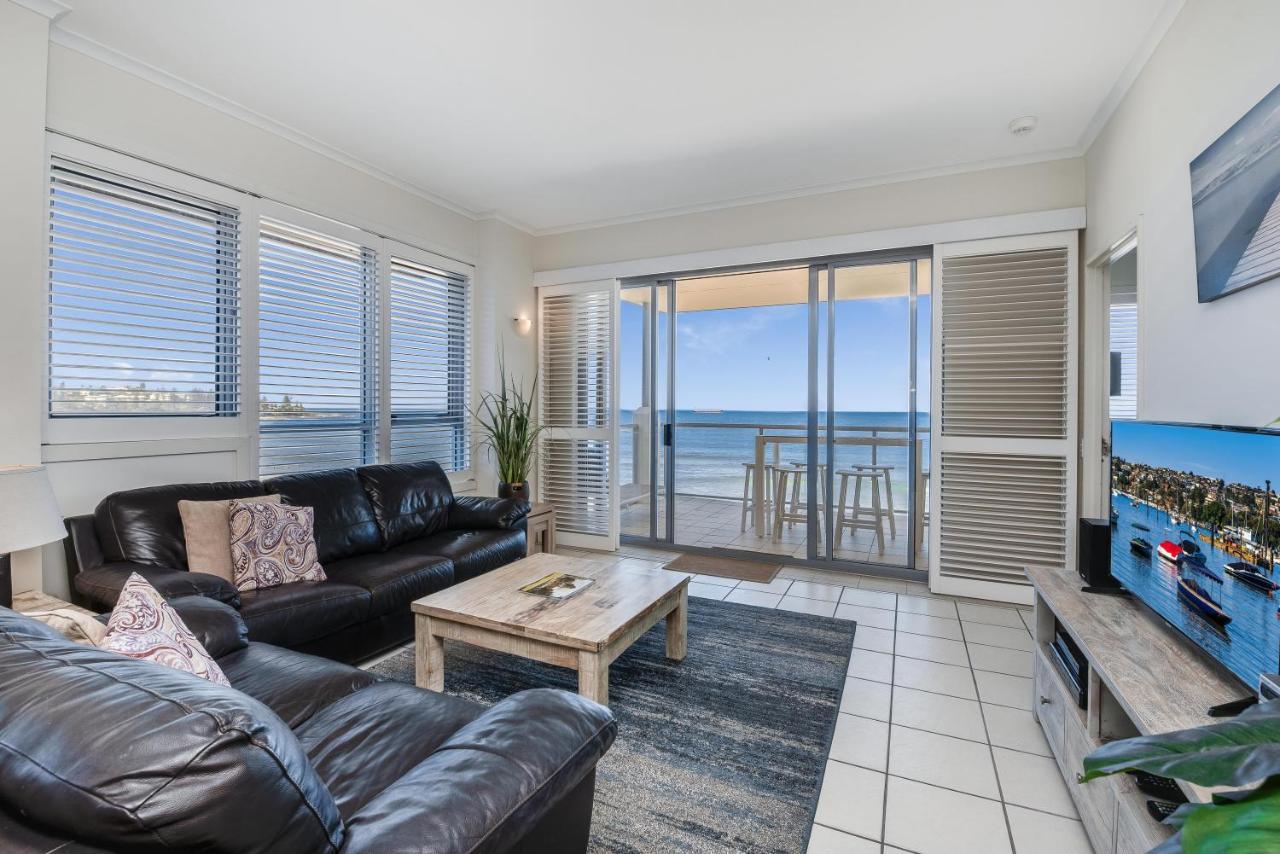 Apartment Pandanus Court *