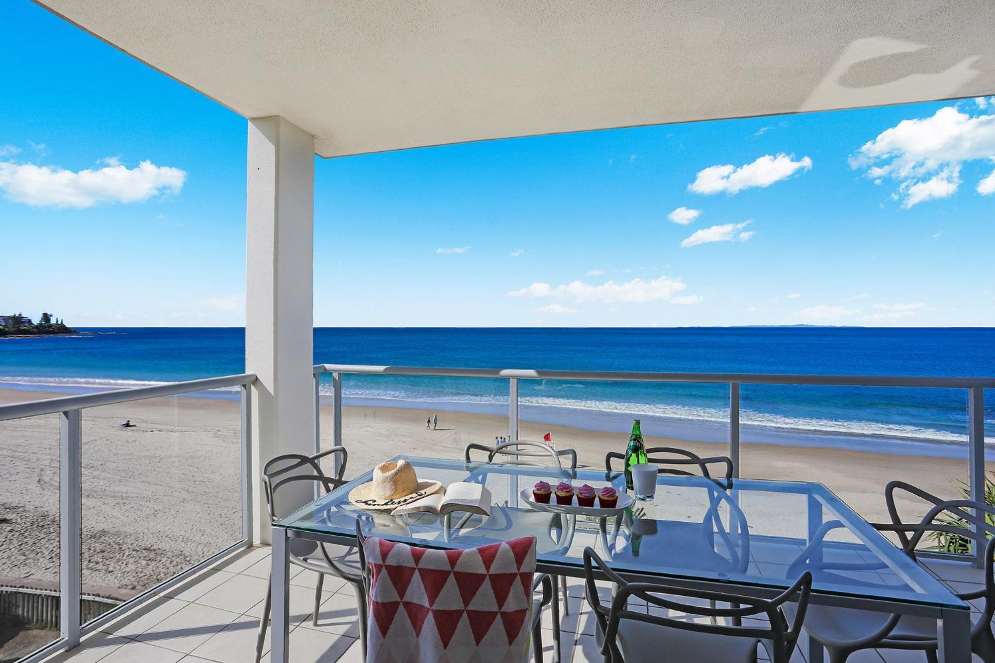 Pandanus Court * Caloundra
