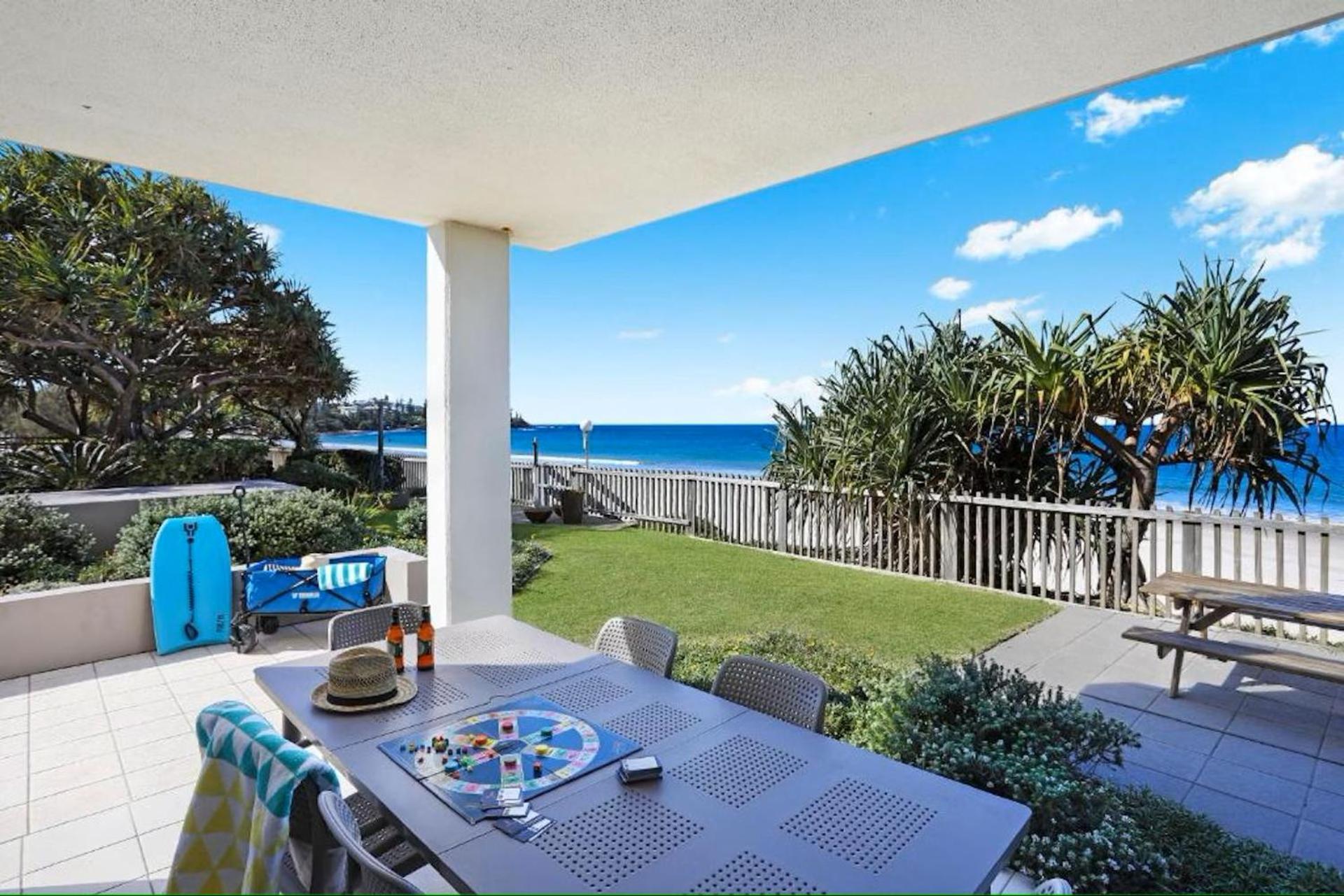 Pandanus Court * Caloundra